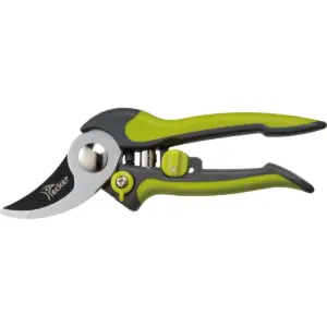 pruning shears